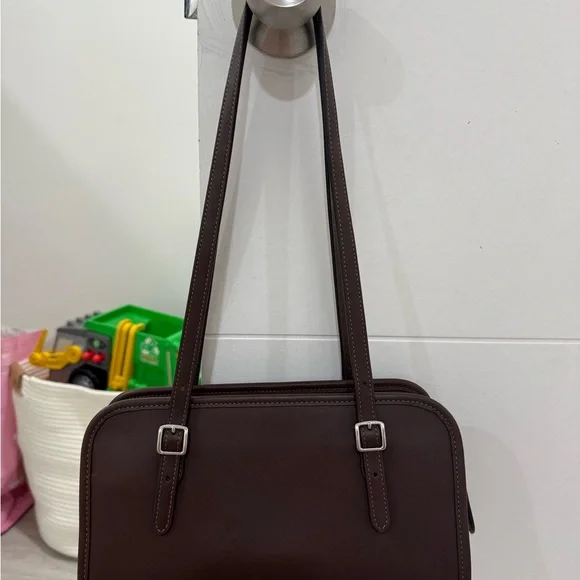 Coach Maple Swing Zip Shoulder Bag - Picture 7 of 11